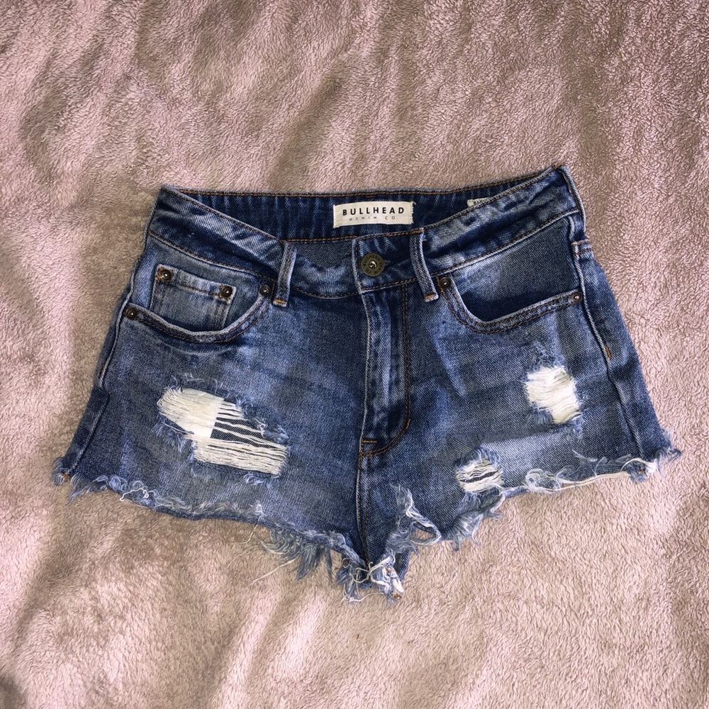 Bullhead high rise cutoff shorts